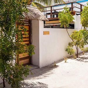 Bito'S Gh Himmafushi Exterior photo