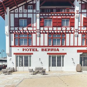 Hotel Berria Hasparren Exterior photo