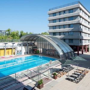 Madrid Airport Suites, Affiliated by Meliá Exterior photo