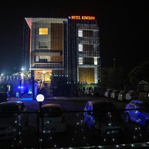 Kingdom Hotel Moga Exterior photo