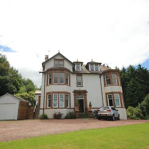 Braemount House Barrhead Exterior photo