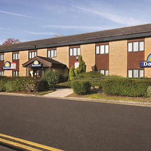 Days Inn Hotel Bradford - Leeds Brighouse Exterior photo