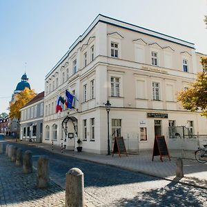 Hotel & Restaurant "Deutscher Kaiser" Perleberg Exterior photo