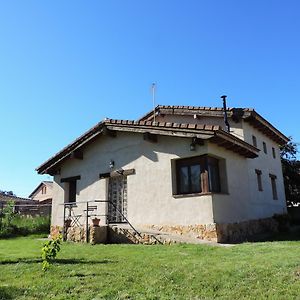 La Casa Del Cartero Pablo Saldana de Ayllon Exterior photo