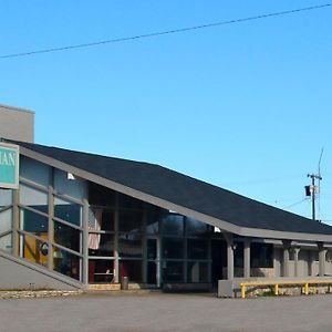 Townsman Inn Larned Exterior photo