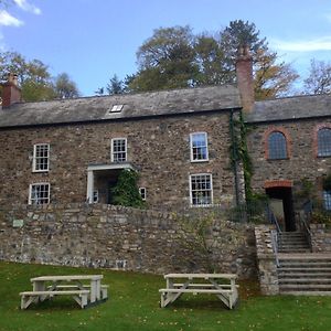 The Farmhouse At Bodnant Welsh Food Conwy Exterior photo