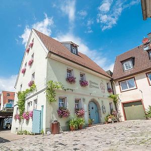 Gaestehaus Moenchshof Sommerhausen Exterior photo