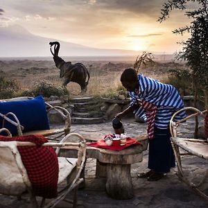 Original Maasai Lodge - Africa Amini Life Engare Nanyuki Exterior photo