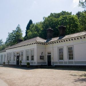 The Old Railway Station Petworth Exterior photo