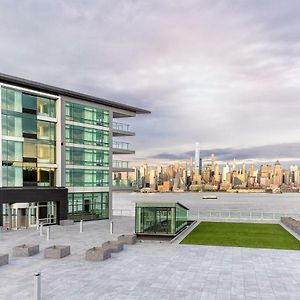 Envue, Autograph Collection Weehawken Exterior photo