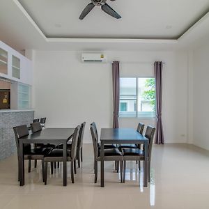 Baan Las Vegas B Hua Hin Exterior photo