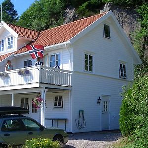 Four-Bedroom Holiday Home In Lindesnesnes 1 Jåsund Exterior photo