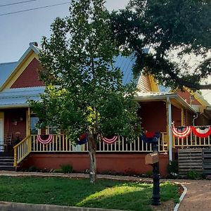 1890 Karcher Haus Llano Exterior photo