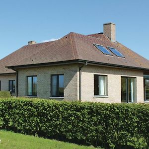Beautiful Home In Diksmuide With Wifi Exterior photo