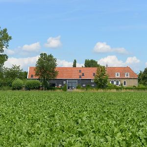 Historische Boerderij Familiekamer Heinkenszand Exterior photo