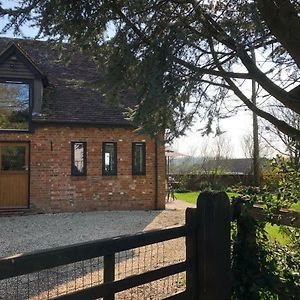 The Stable Barn *On The Edge Of The New Forest* Downton (Wiltshire) Exterior photo