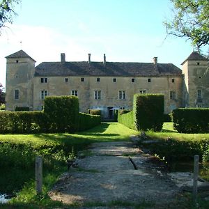 Château d'Ozenay Exterior photo