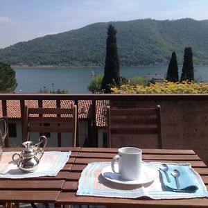 Terrazza Sul Lago Di Iseo Sarnico Exterior photo