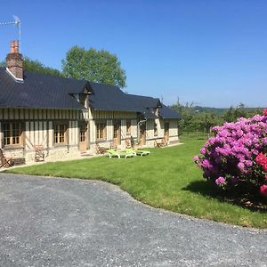 L'Auberge Du Mont Le Breuil-en-Auge Exterior photo