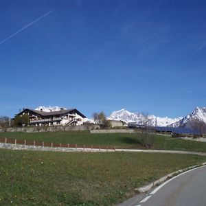 Agriturismo Plan D'Avie Aosta Exterior photo