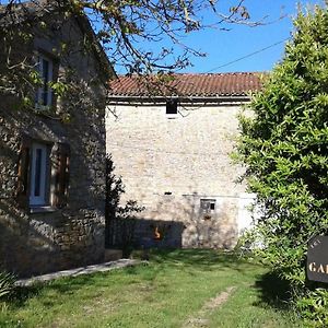 Gite Gabrielle Saint-Jean-d'Alcapies Exterior photo