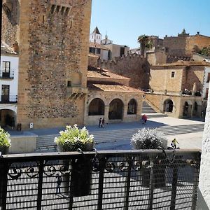 Apartamentos La Machacona Plaza Mayor Cáceres Exterior photo