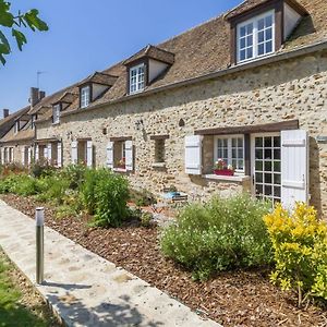 Domaine Des Trois Chateaux Moisenay Exterior photo