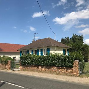 Maison A La Campagne Proche Baie De Somme Arrest Exterior photo