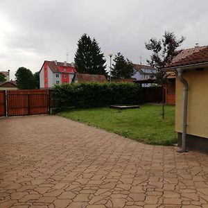 Chata Černá v Pošumaví Cerna v Posumavi Exterior photo