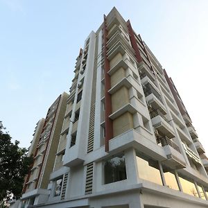 Oyo 13917 Daniel'S Silver Oak Serviced Apartments Chennai Exterior photo