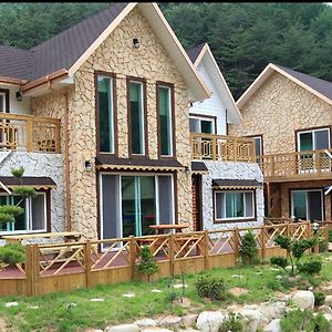 Hansoll Pension Pyeongchang Exterior photo