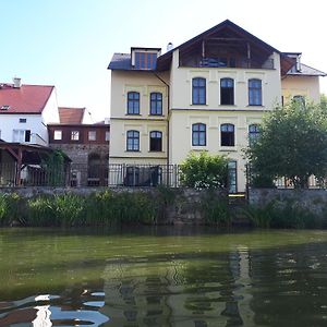 Apartmány Šetkova vila Jindrichuv Hradec Exterior photo