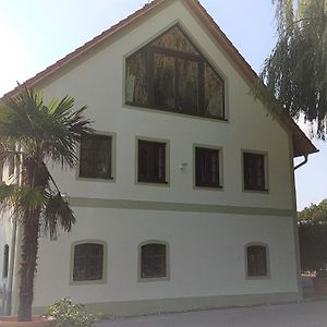 Monteurwohnungen Schmack Hausen (Kelheim) Exterior photo