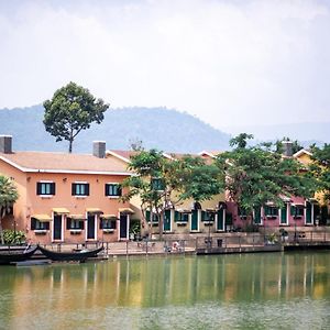 The Verona At Tablan Prachinburi Exterior photo