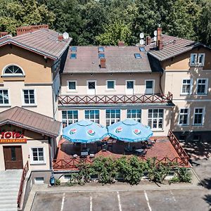 Dworek Brodowo Restauracja Hotel Przyjecia Brodowo (Greater Poland) Exterior photo