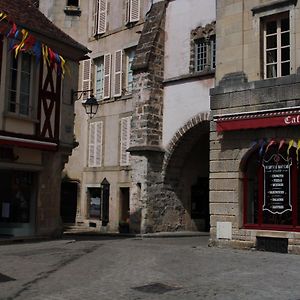 Le Boudoir D'Artiste Semur-en-Auxois Exterior photo
