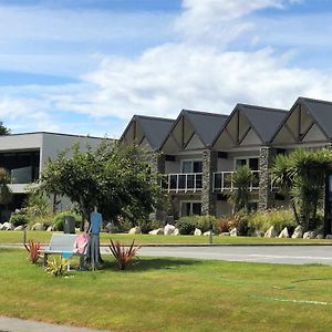 Fiordland Lakeview Motel And Apartments Te Anau Exterior photo