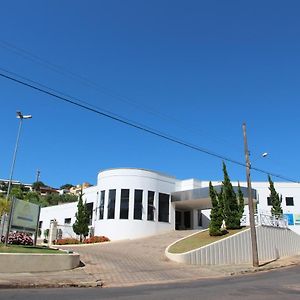 Vale Do Sol Pousada Hotel São José do Rio Pardo Exterior photo