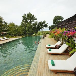 Villa Inle Boutique Resort Nyaung Shwe Exterior photo