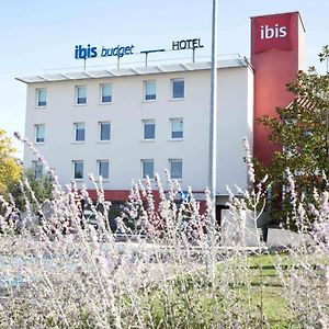 Ibis Budget Montauban Les Chaumes Exterior photo