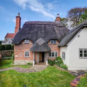 Cosy Cot Stoford Exterior photo