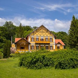 Biedermann Vadászkastély Sasrét Szentlaszlo Exterior photo