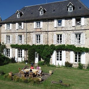 Chateau De Savennes - Caveau De Sabrage Savennes (Puy-de-Dome) Exterior photo