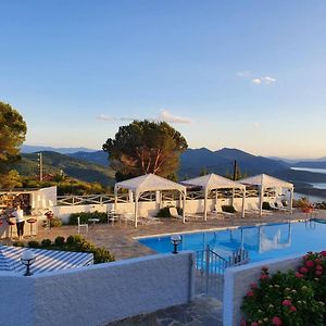 Lagou Raxi Country Hotel Lavkos Exterior photo