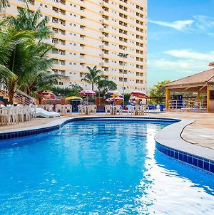 Resort Hotel Golden Dolphin - Grand&Express - Águas Termais - Caldas Novas - Roupa de Cama, Banho e TV de LED Exterior photo