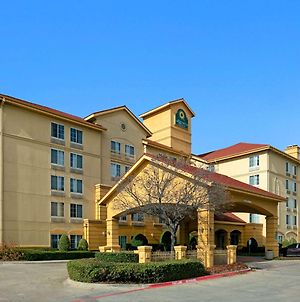 La Quinta By Wyndham Dfw Airport South / Irving Exterior photo