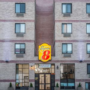 Super 8 By Wyndham Brooklyn / Park Slope Hotel Nova York Exterior photo