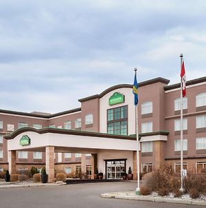 Wingate By Wyndham Calgary South YYC Exterior photo