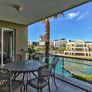 Two Bedroom Apartment - Fully Furnished And Design In Va Marina Residential Cidade Do Cabo Exterior photo
