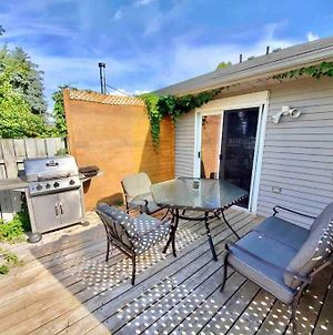 3 Bedroom Bungalow With Backyard Bbq Kingston Exterior photo